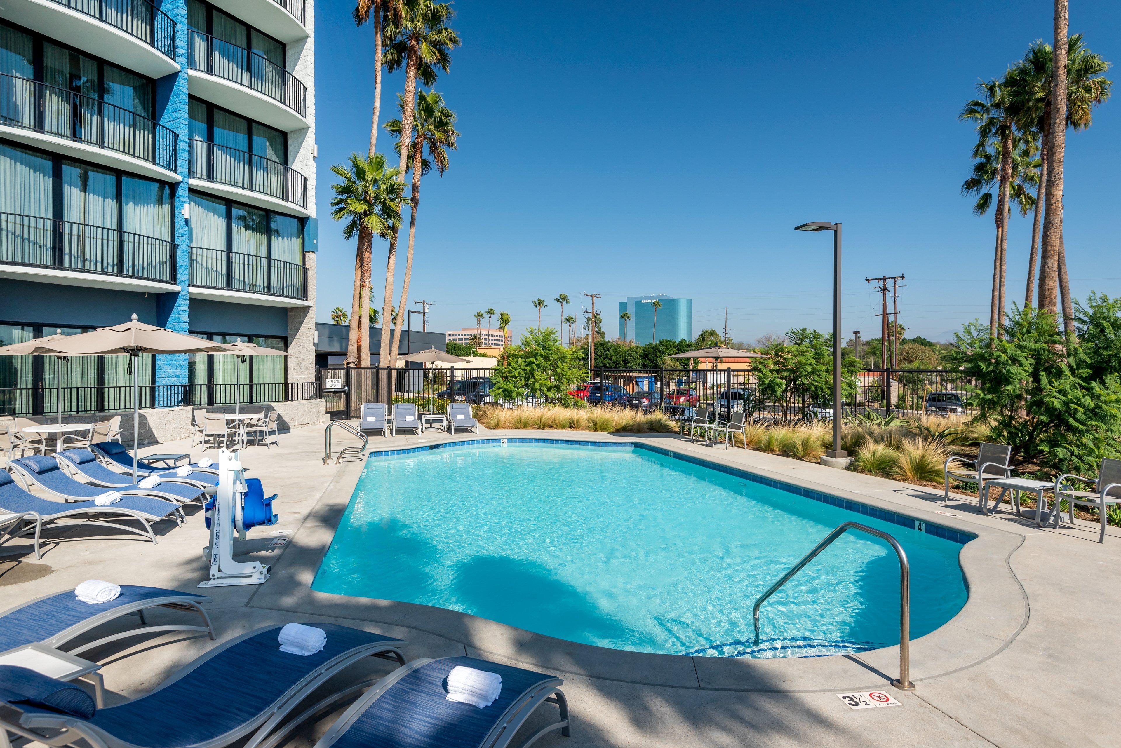 Holiday Inn Express & Suites Santa Ana - Orange County By Ihg Εξωτερικό φωτογραφία