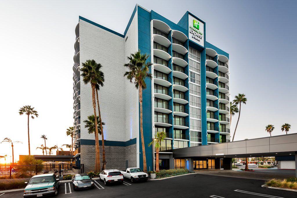 Holiday Inn Express & Suites Santa Ana - Orange County By Ihg Εξωτερικό φωτογραφία