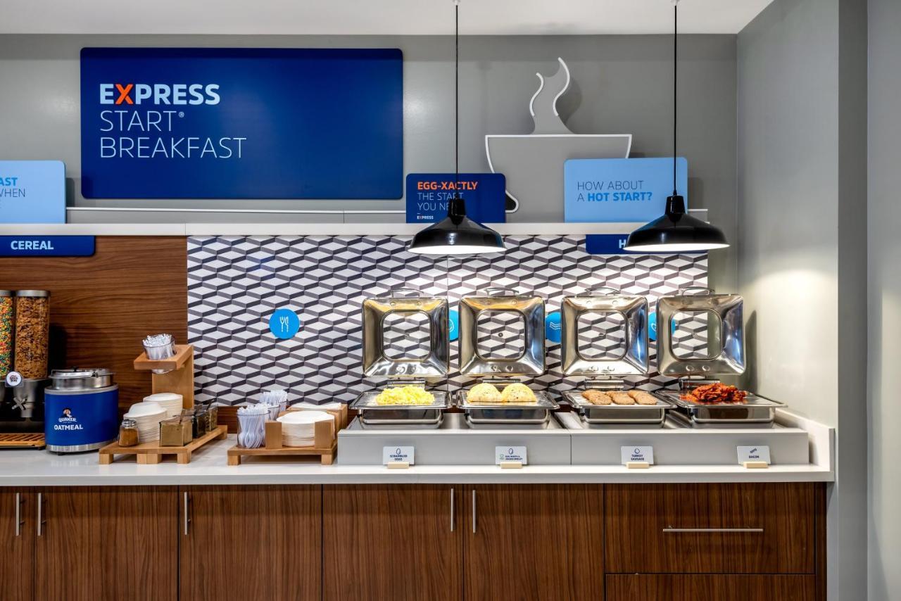 Holiday Inn Express & Suites Santa Ana - Orange County By Ihg Εξωτερικό φωτογραφία