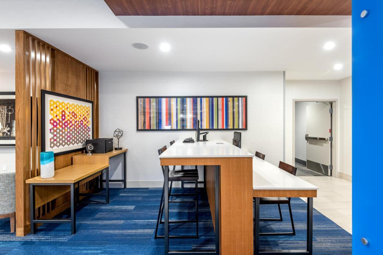 Holiday Inn Express & Suites Santa Ana - Orange County By Ihg Εξωτερικό φωτογραφία